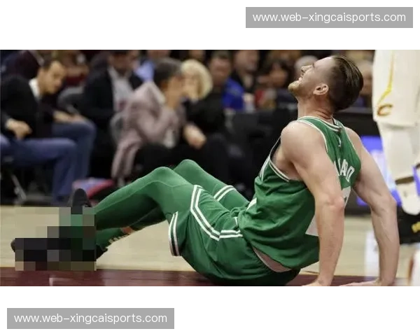 格雷森·艾伦膝盖受伤离场 太阳锋线轮换再添不确定因素